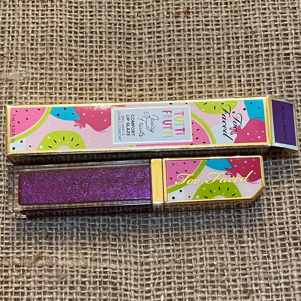 ☀️3/$25 Too Faced lip gloss
